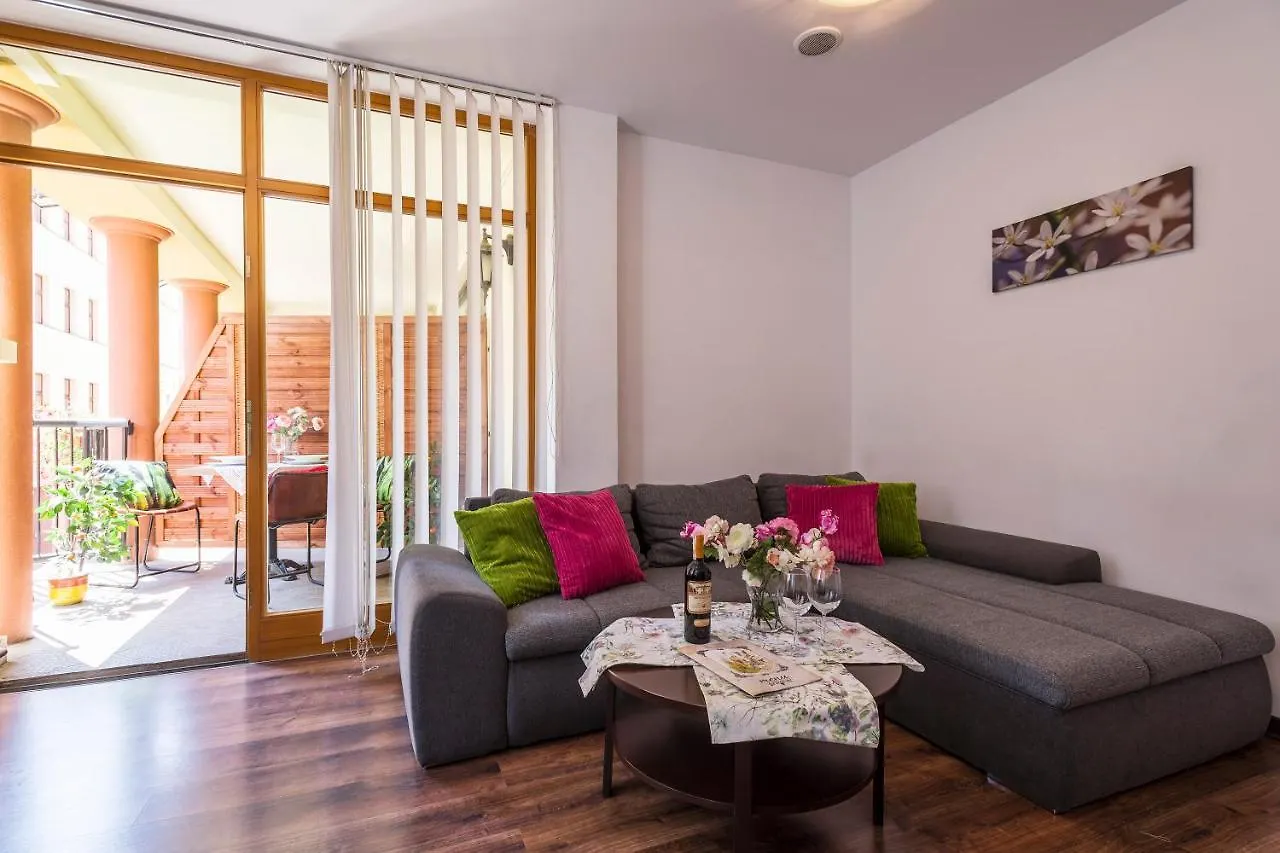 Galeria Italiana Apartments Wrocław