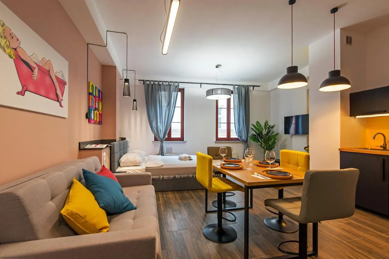 Galeria Italiana Apartments Wrocław 0*,